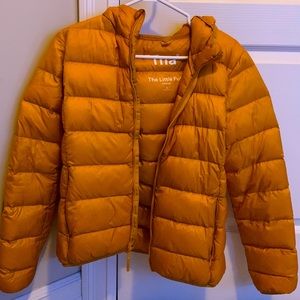 Aritzia- TNA The Little Puff